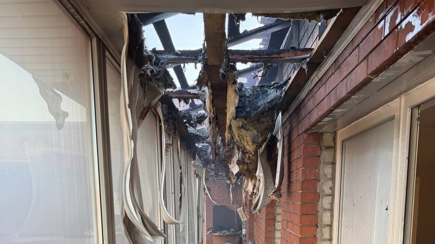 Повреждённое здание