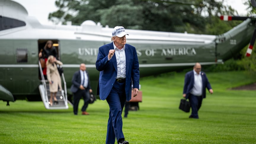 Президент США Дональд Трамп Президент США Дональд Трамп