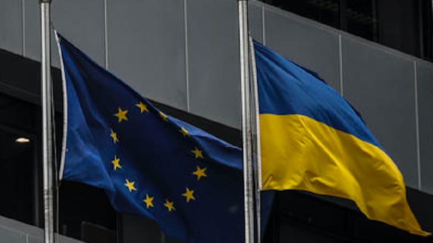 New Rules for Ukrainians Traveling to EU: Will €7 Fee Deter Ukrainians?