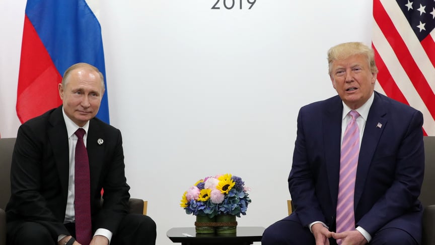 володимир путін для Дональд Трамп під час зустрічі у 2018 році