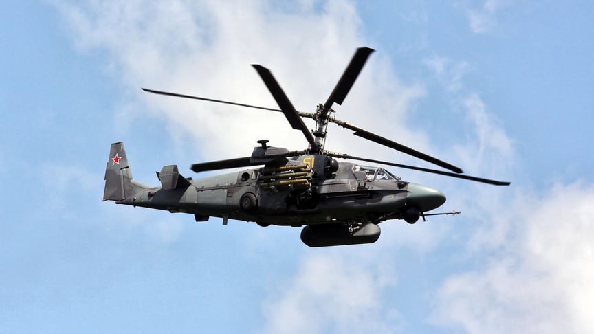 Ка-52 «Алігатор» в польоті, червень 2011 року