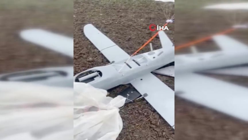 Безпілотник, який впав у турецькому окрузі Маньяс Безпілотник, який впав у турецькому окрузі Маньяс