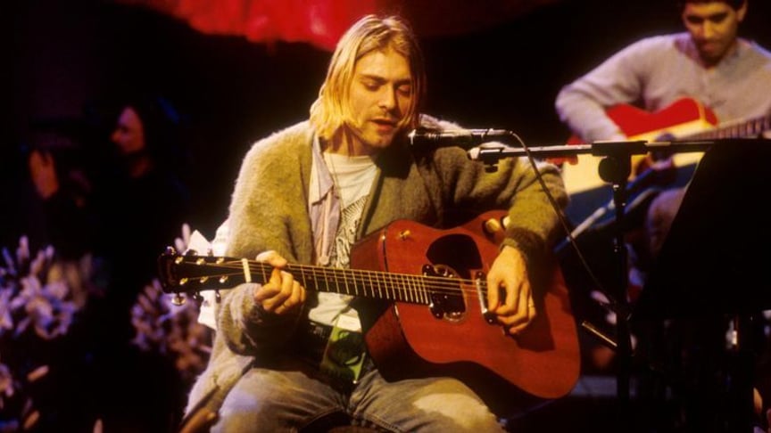 Курт Кобейн на концерті MTV Unplugged, Нью-Йорк, 18 листопада 1993 року