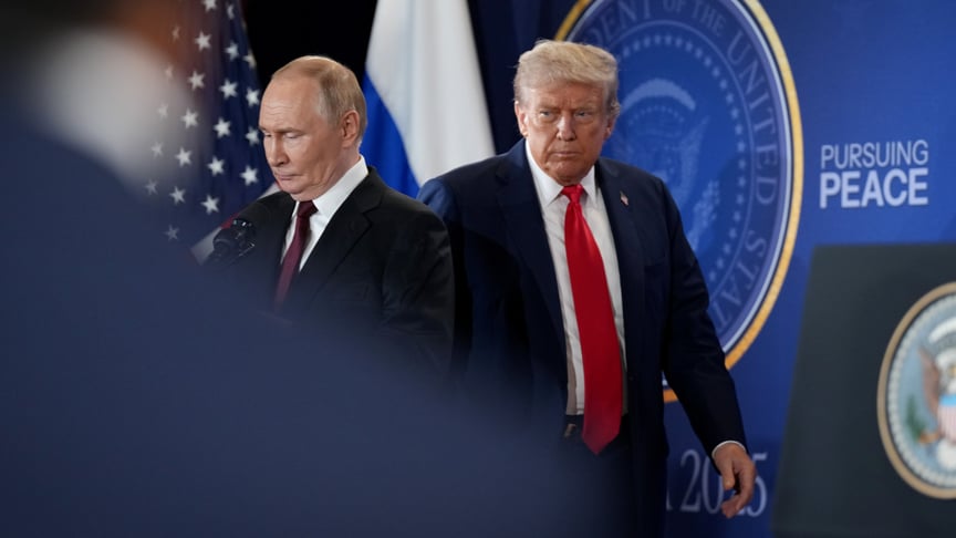 Президент США Дональд Трамп із главою рф володимиром путіним в Анкориджі, Аляска, 15 серпня 2025 року Президент США Дональд Трамп із главою рф володимиром путіним в Анкориджі, Аляска, 15 серпня 2025 року