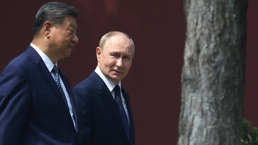 Лідер Китаю Сі Цзіньпін та глава росії володимир путін