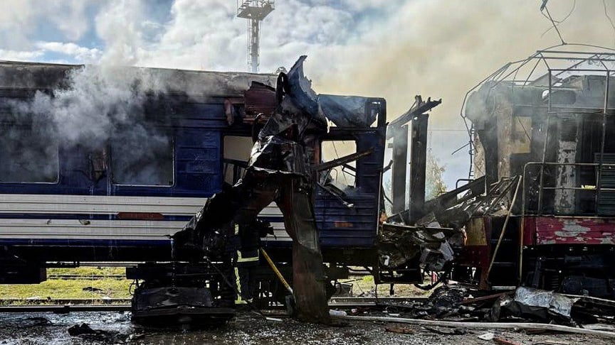 Наслідки російського удару по вокзалу в Шостці на Сумщині, 4 жовтня 2025 року