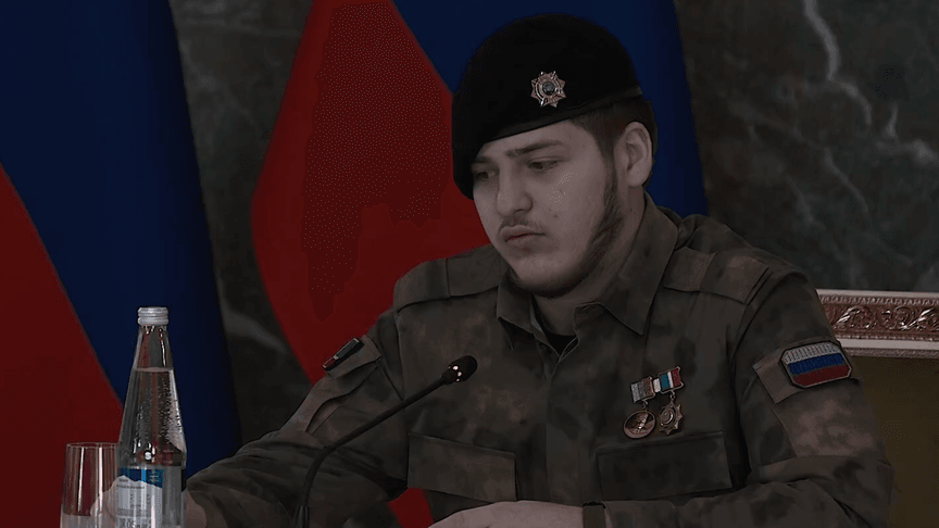 Адам Кадиров на відео, опублікованому після повідомлень про те, що він постраждав у ДТП