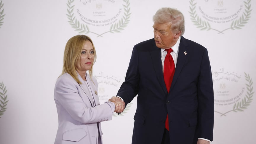Президент США Дональд Трамп та прем’єр-міністерка Італії Джорджа Мелоні, 13 жовтня 2025 року