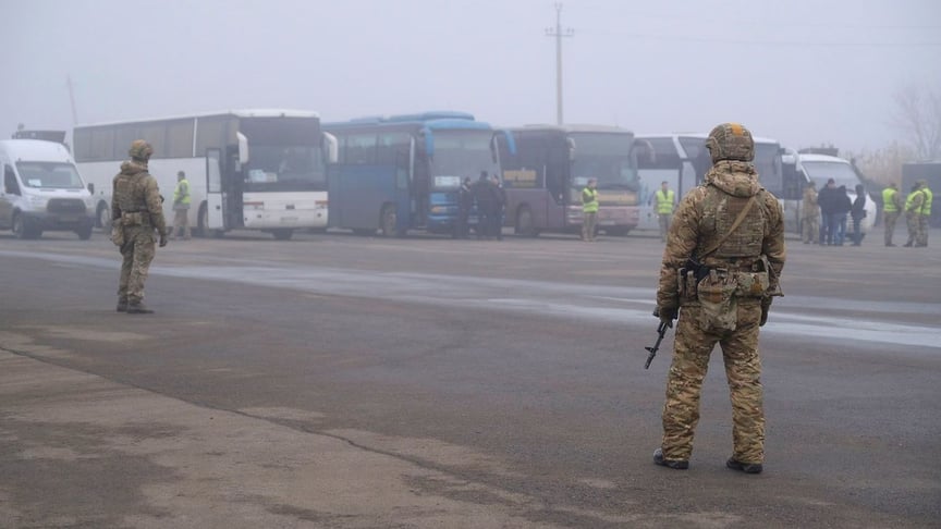 Ukraine Returns 20 Citizens to State-Controlled Territory As Part of the Prisoner Swap