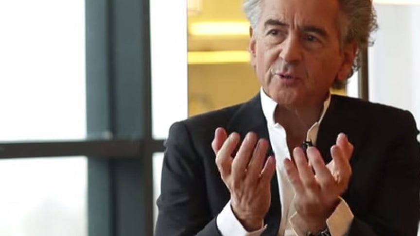The extreme right is weaker in Ukraine than it is in France - Lévy