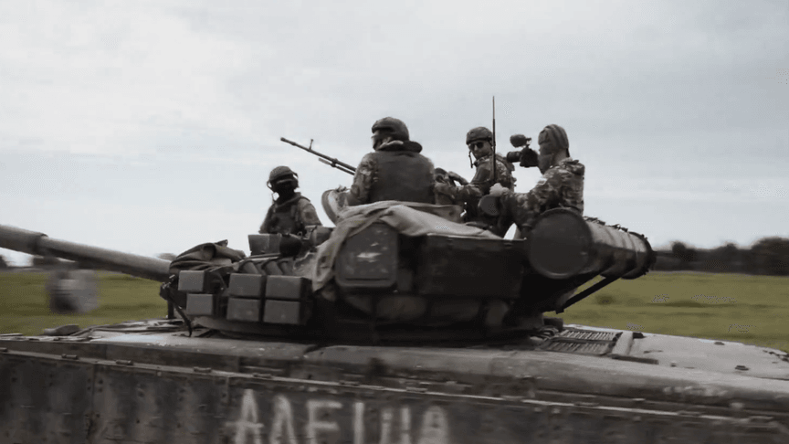 Скриншот з відео, яке брати Тейти зняли на російському полігоні