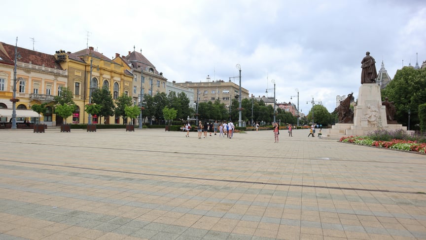 Угорське місто Дебрецен Ілюстративне фото. Угорське місто Дебрецен