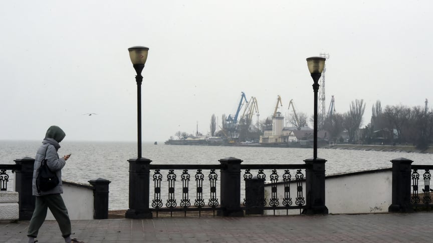 Портове російське місто Таганрог на березі Азовського моря Ілюстративне фото. Портове російське місто Таганрог на березі Азовського моря