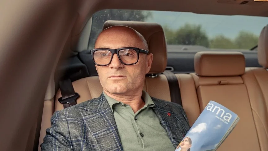 Колишній керівник аеропорту «Бориспіль» та авіакомпанії «Міжнародні Авіалінії України» (МАУ) Євгеній Дихне