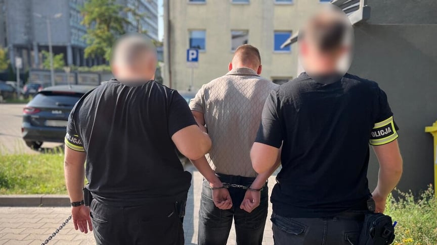 Поліція затримала місцевих, які напали на українця Поліція затримала місцевих, які напали на українця