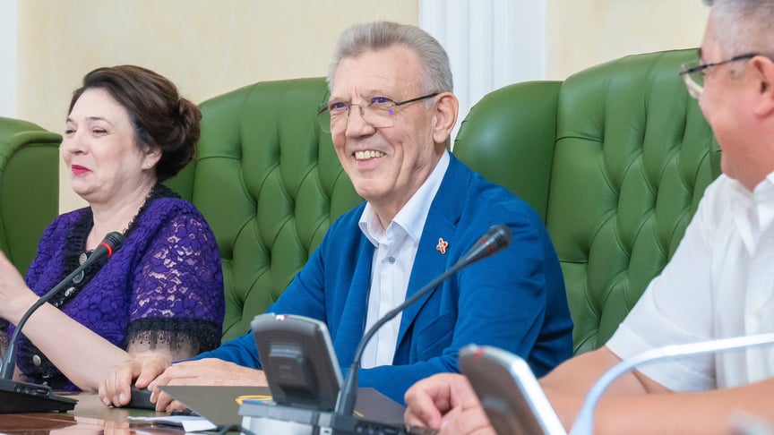 Сергій Ківалов