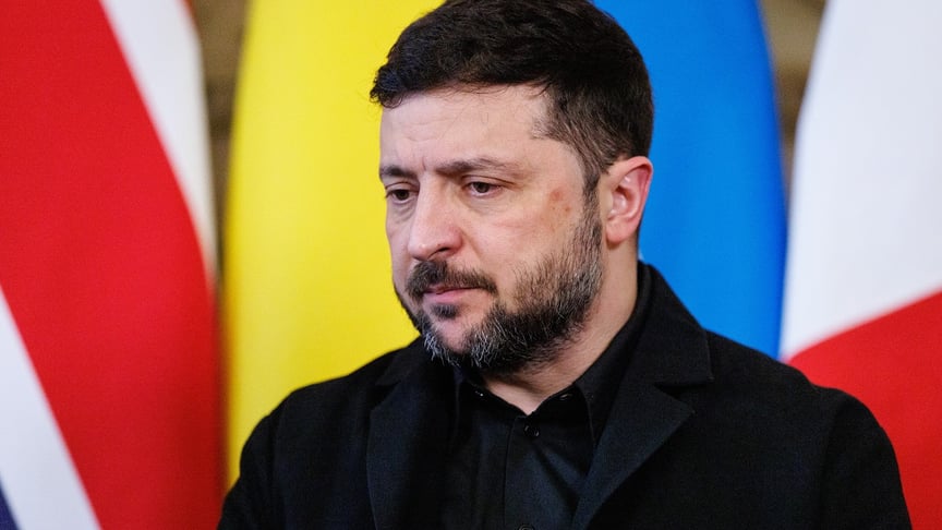 Президент України Володимир Зеленський під час зустрічі з європейськими лідерами у Лондоні, 8 грудня 2025 року