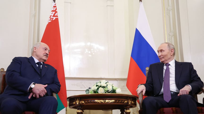 Глава росії володимир путін та самопроголошений президент Білорусі Олександр Лукашенко Глава росії володимир путін та самопроголошений президент Білорусі Олександр Лукашенко