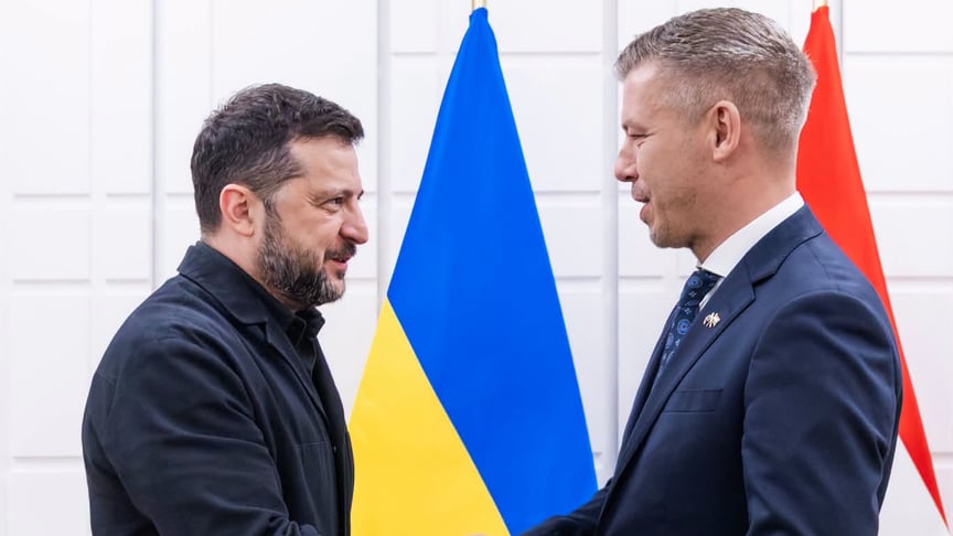 Президент України Володимир Зеленський під час зустрічі з прем'єр-міністром Угорщини Петром Мадяром Президент України Володимир Зеленський під час зустрічі з прем'єр-міністром Угорщини Петром Мадяром