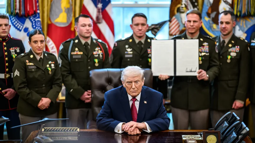 Президент США Дональд Трамп на нагородженні медалями прикордонників