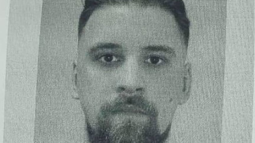 Артем Тимофеев, которого якобы разыскивают по делу об атаке на российские аэродромы
