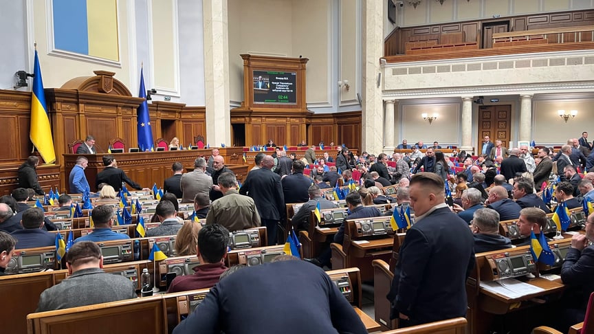 «Слуги народу» заперечують кризу в Раді, але не стали підтримувати урядові законопроєкти