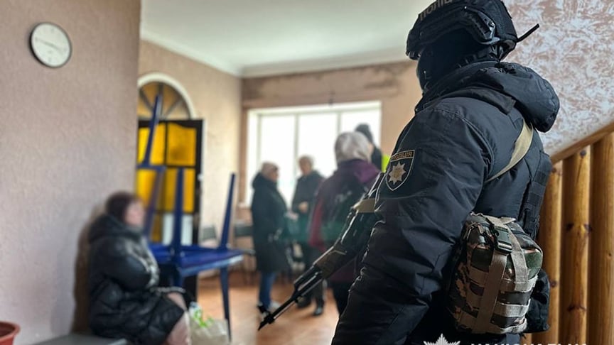 На Київщині десятки людей утримували у трудовому рабстві