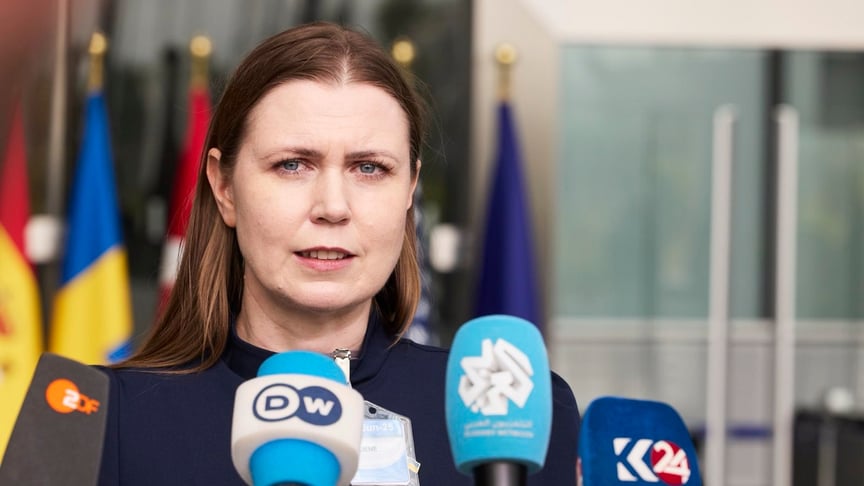Міністерка національної оборони Литви Довіле Шакалієне Міністерка національної оборони Литви Довіле Шакалієне
