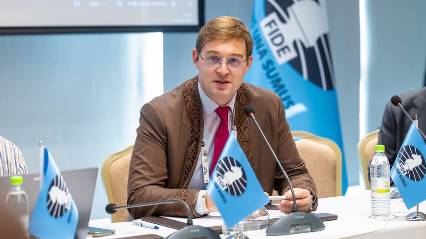 Новий президент ФІДЕ Тимур Турлов