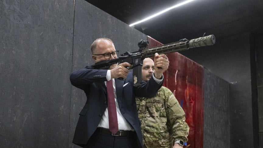 Міністр оборони Латвії Андріс Спрудс на навчальній локації військових Третьої окремої штурмової бригади