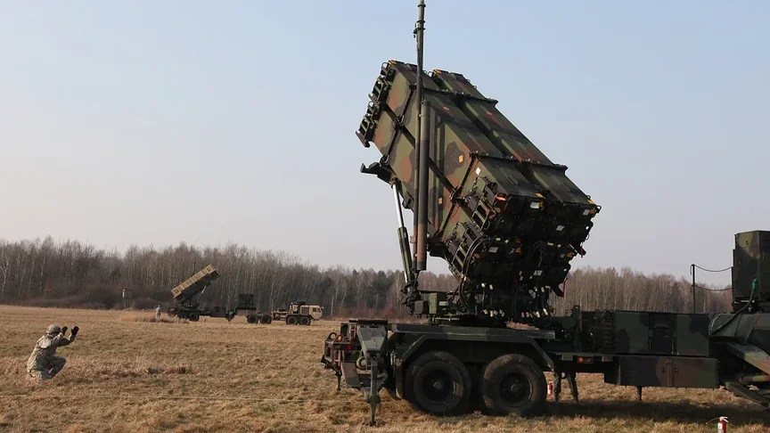 Зенитно-ракетные комплексы Patriot Зенитно-ракетные комплексы Patriot