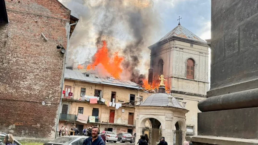 Во Львове 24 марта 2026 года россияне попали в здание в центре города, являющееся объектом Всемирного наследия ЮНЕСКО