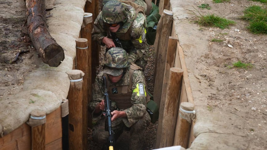 Фото ілюстративне. Тренування українських військовослужбовців канадськими інструкторами
