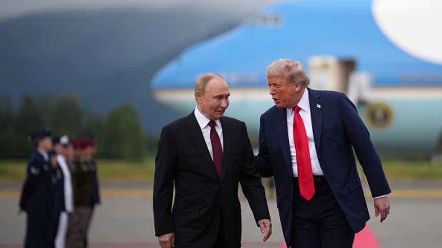Президент США Дональд Трамп та російський лідер володимир путін в Анкориджі, 15 серпня 2025 року