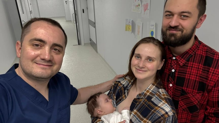 У Львові медики врятували двомісячну дівчинку з пухлиною в мозку У Львові медики врятували двомісячну дівчинку з пухлиною в мозку