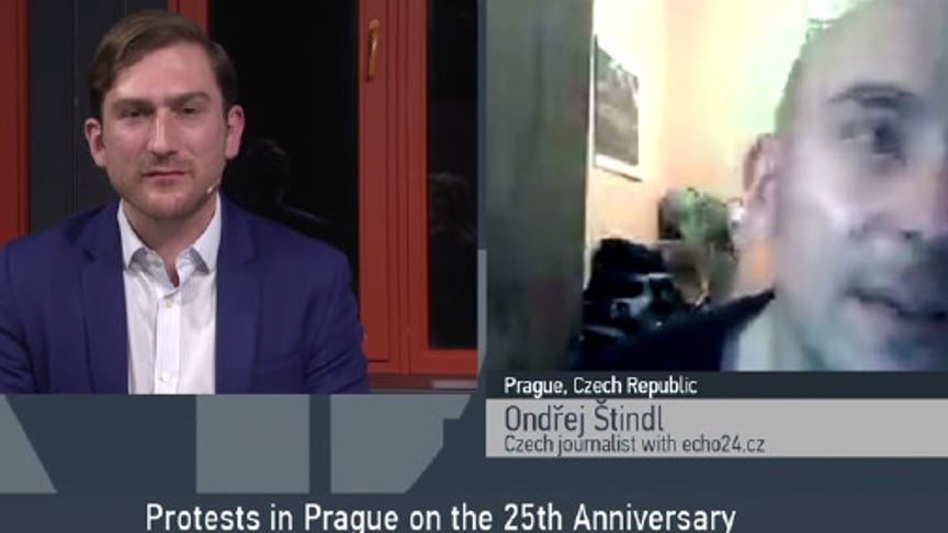 Many people at recent protest in Prague were at protests in 1989 - Czech journalist