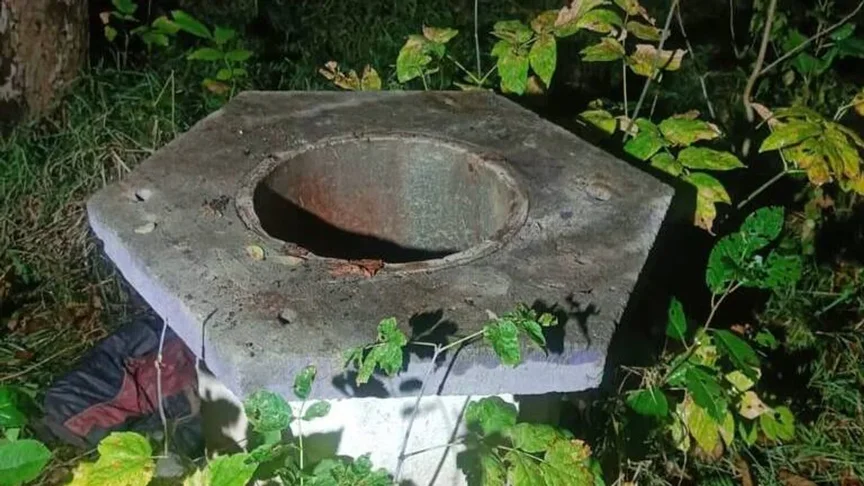 Криниця, у яку 26-річний чоловік, ймовірно, кинув тіло 15-річної дівчини