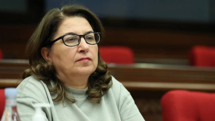 Депутатка Аменуї Кюрегян