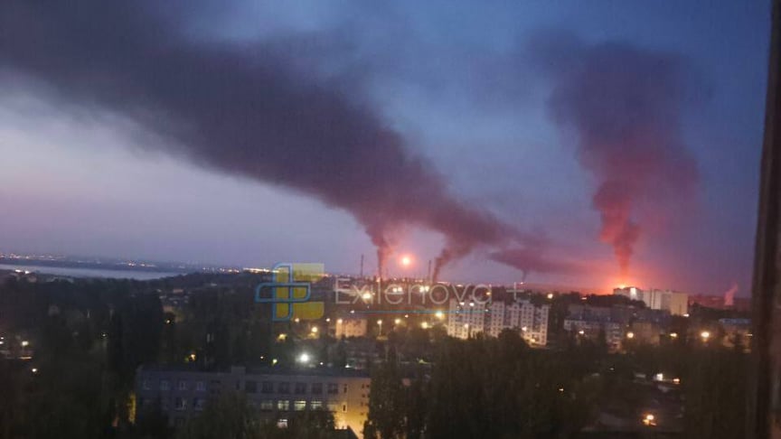 Саратовский НПЗ после удара