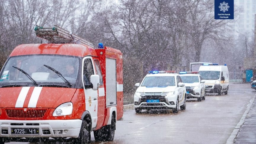 Патрульні перевірятимуть, як водії поступаються дорогою швидкій та рятувальникам