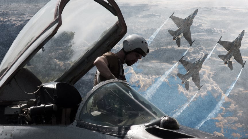 Міг катапультуватися, але відвів літак від села й загинув. Памʼяті Героя України пілота Максима Устименка