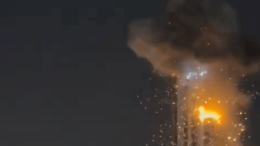 Багатоповерхівка в Бахрейні після удару