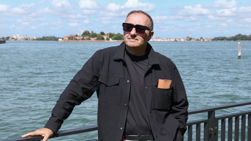 Режисер Олександр Роднянський