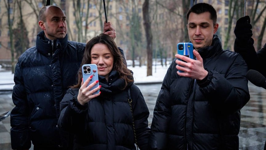 У Харкові молодята одружилися у «Дії» у перший день запуску технології 5G