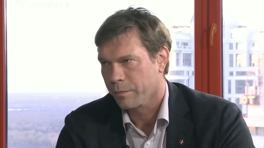 Олег Царьов