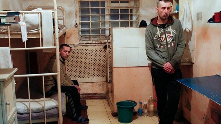 Ukraine’s Justice Ministry Dismisses Role in Donbas Prisoners Release