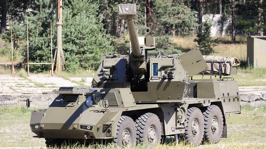 Slovakia hands over 4 Zuzana 2 howitzers to Ukraine, they are already in service, says minister