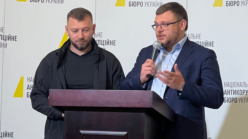 Очільники НАБУ та САП Семен Кривонос та Олександр Клименко (ліворуч) Очільники НАБУ та САП Семен Кривонос та Олександр Клименко (ліворуч)