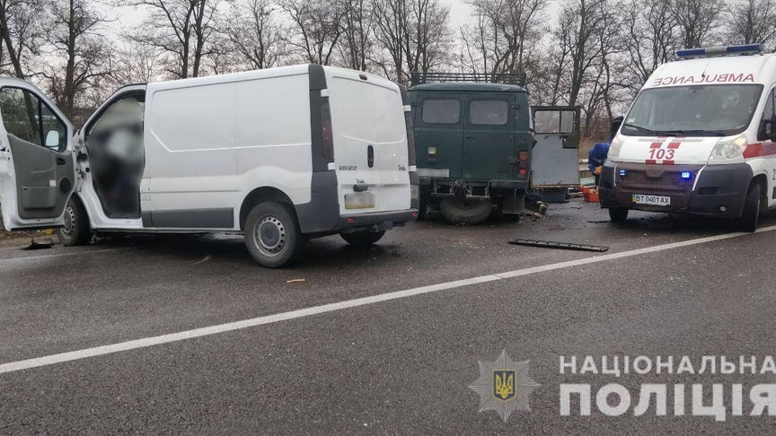 На Херсонщині у ДТП загинули п'ятеро людей — поліція