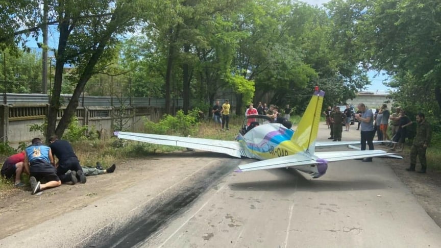 В Малиновском районе Одессы упал самолет на Овидиопольской дороге
